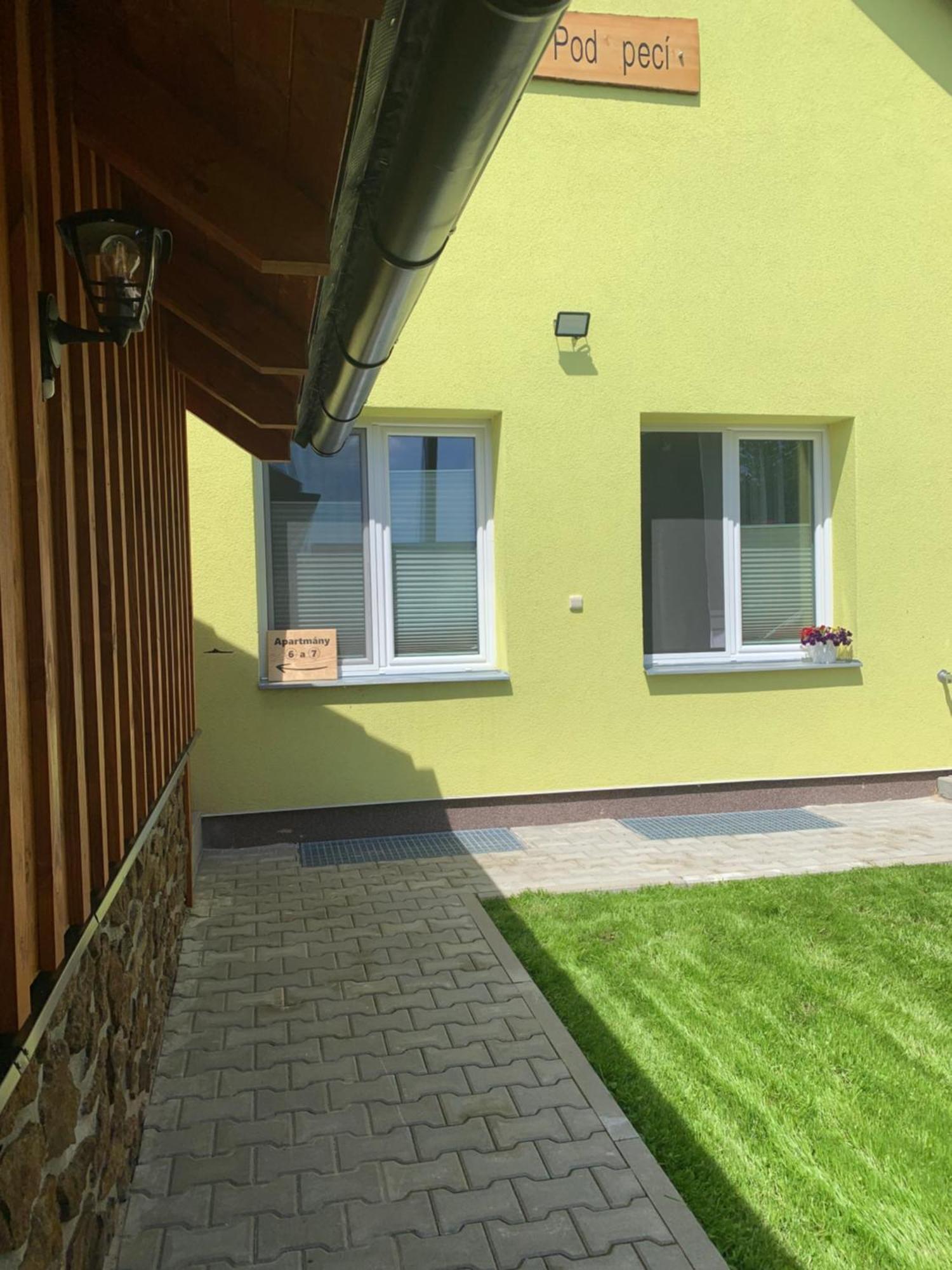 Penzion Pod Peci Lenora Exterior foto